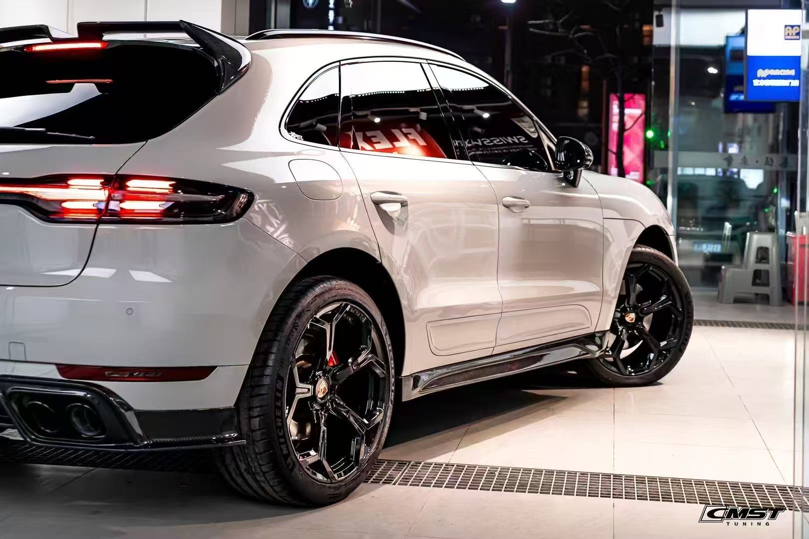 Porsche Macan 95B.1 Base/S/GTS/Sport Edition/Turbo 2015 2016 2017 2018 & Macan 95B.2 Base/S/GTS/Turbo 2019 2020 2021 with Aftermarket Parts - Side Skirts Carbon Fiber / FRP from CMST Tuning