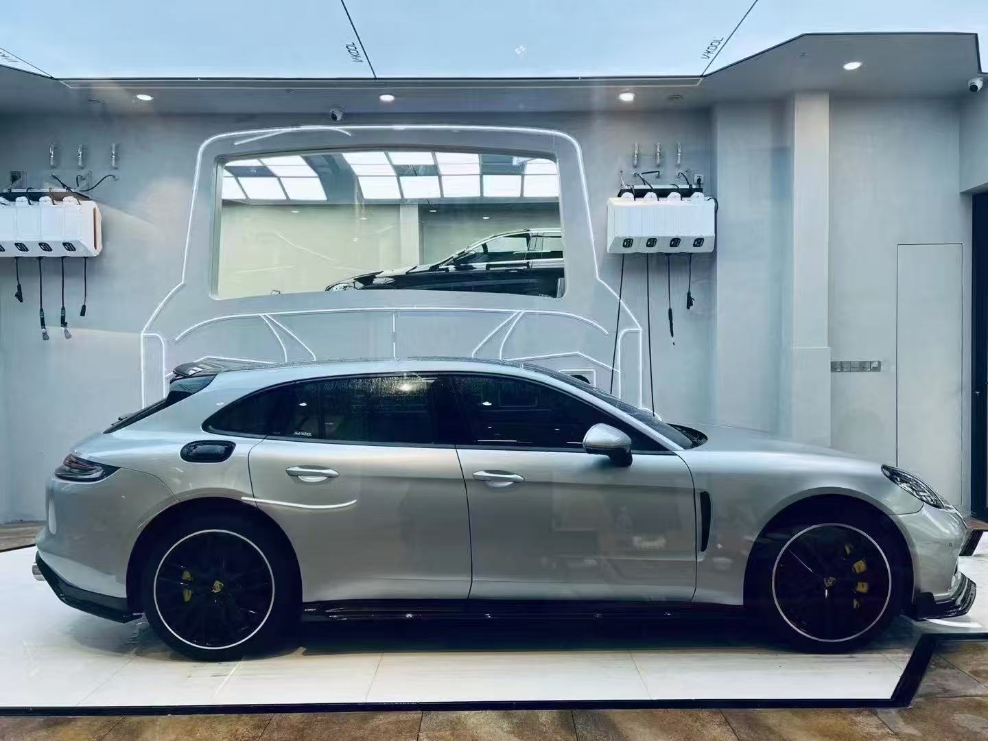 Porsche Panamera 971 971.1 RWD/Base/4/4S/GTS/Turbo/Turbo S 2017 2018 2019 2020 & Panamera 971 971.2 RWD/Base/4/4S/GTS/Turbo/Turbo S 2021 2022 2023 with Aftermarket Parts - Side Skirts Pre-preg Carbon Fiber / FRP from CMST Tuning