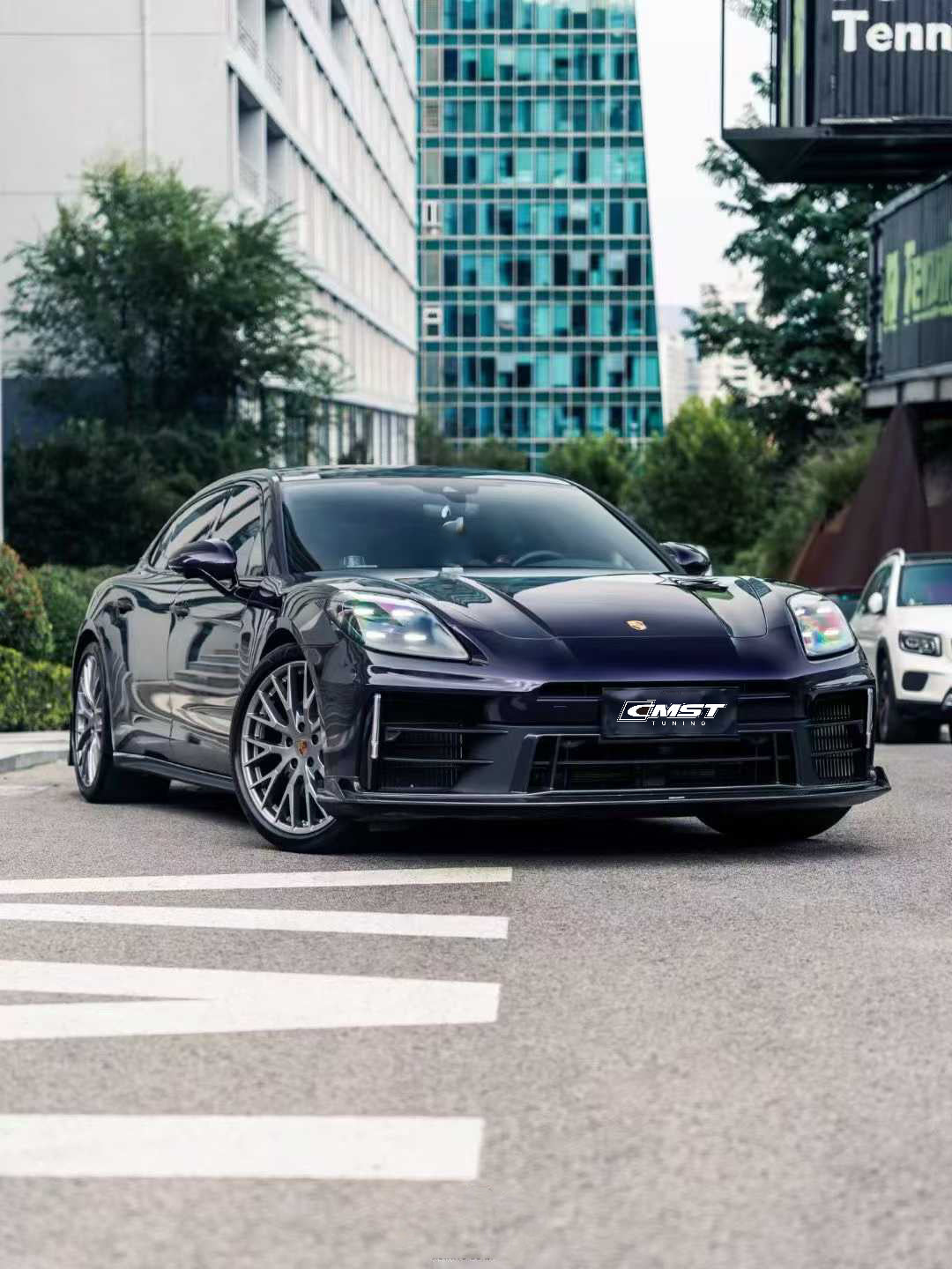  Porsche Panamera 976 Base 4 4S E-Hybird 2024 with Aftermarket Parts - Front Lip Pre-preg Carbon Fiber / FRP from CMST Tuning 