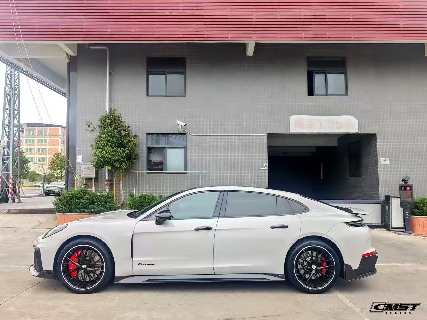 Porsche Panamera 976 Base 4 4S E-Hybird 2024 (suitable for GTS and Turbo if active spoiler is deactivated) with Aftermarket Parts - Rear Spoiler Pre-preg Carbon Fiber / FRP from CMST Tuning