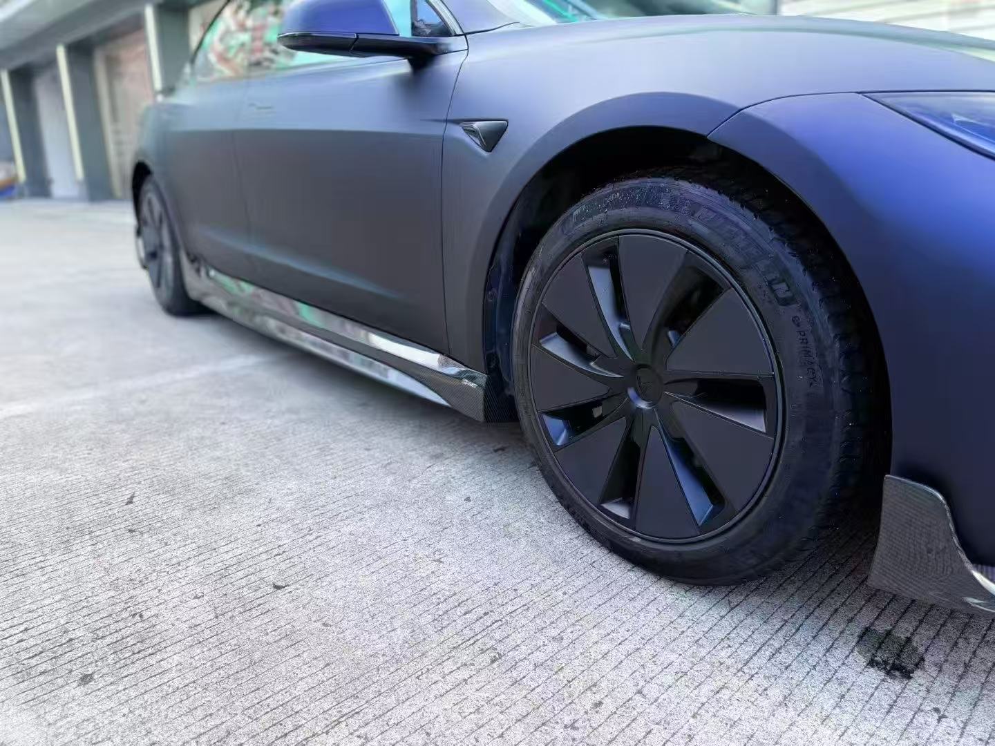 Tesla Model 3 Highland / Performance 2024-ON with Aftermarket Parts - V1 Style Side Skirts Carbon Fiber from CMST Tuning