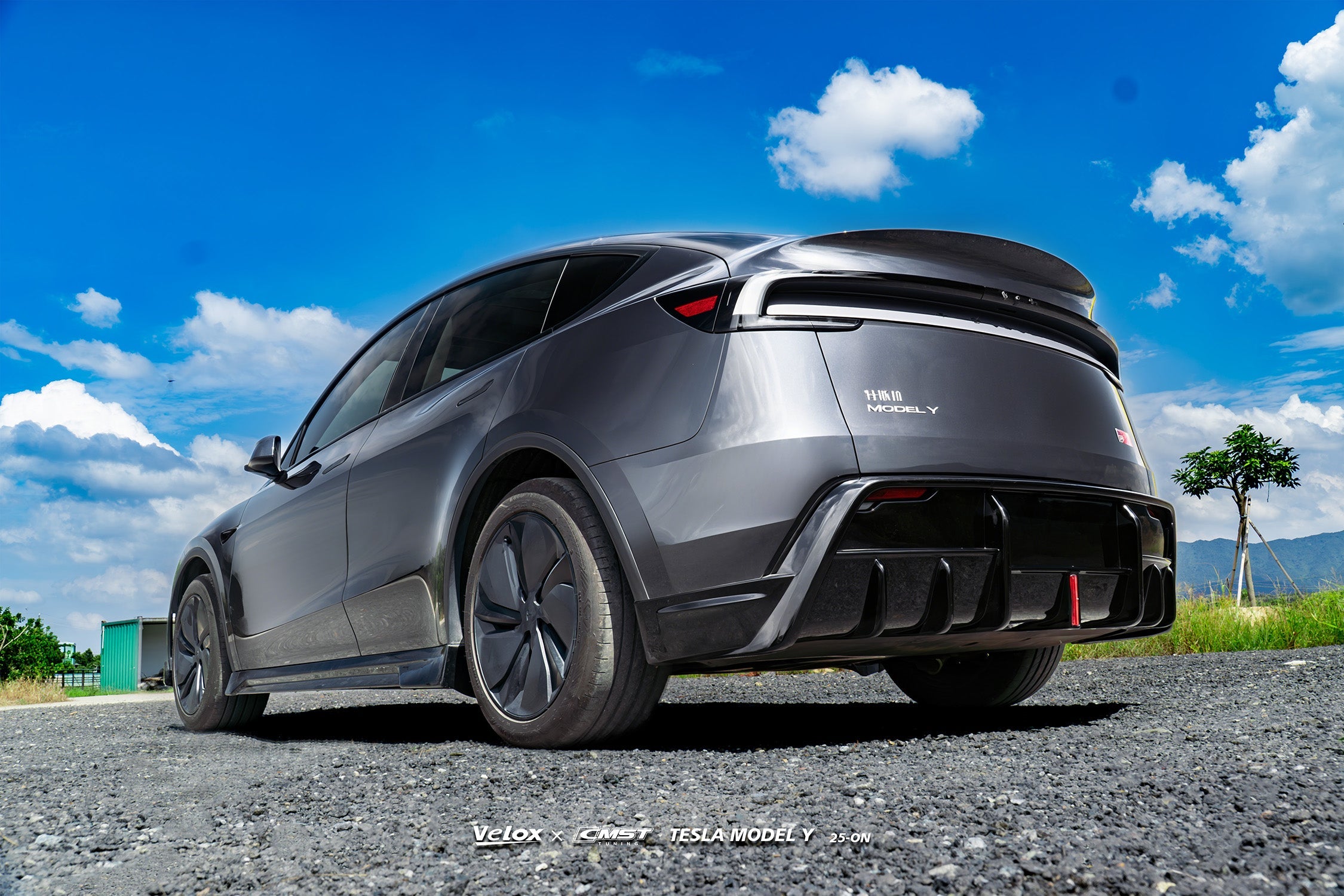 Tesla Model Y Juniper 2026-ON with Aftermarket Parts - V2 Rear Diffuser ABS from CMST Tuning
