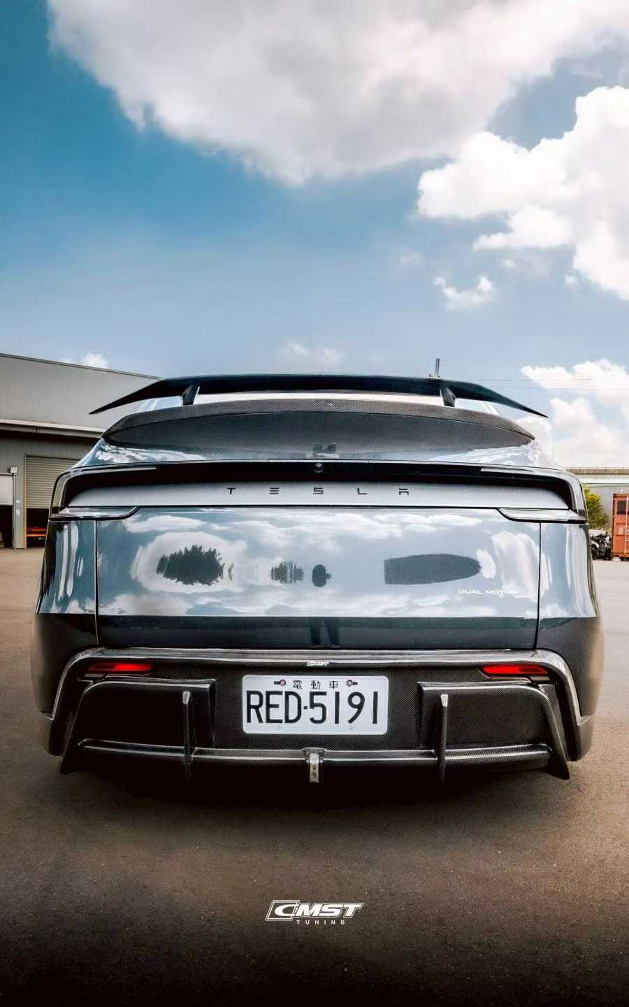 Tesla Model Y Juniper 2026-ON with Aftermarket Parts - V1 Rear Spoiler Carbon Fiber / FRP from CMST Tuning