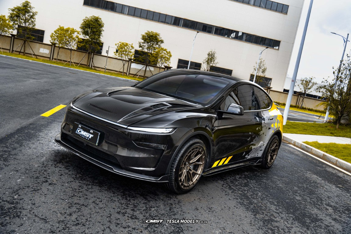 Tesla Model Y Juniper 2026-ON with Aftermarket Parts - V1 Side Skirts Carbon Fiber / FRP from CMST Tuning