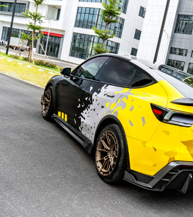 Tesla Model Y Juniper 2026-ON with Aftermarket Parts - V2 Side Skirts Carbon Fiber / FRP from CMST Tuning