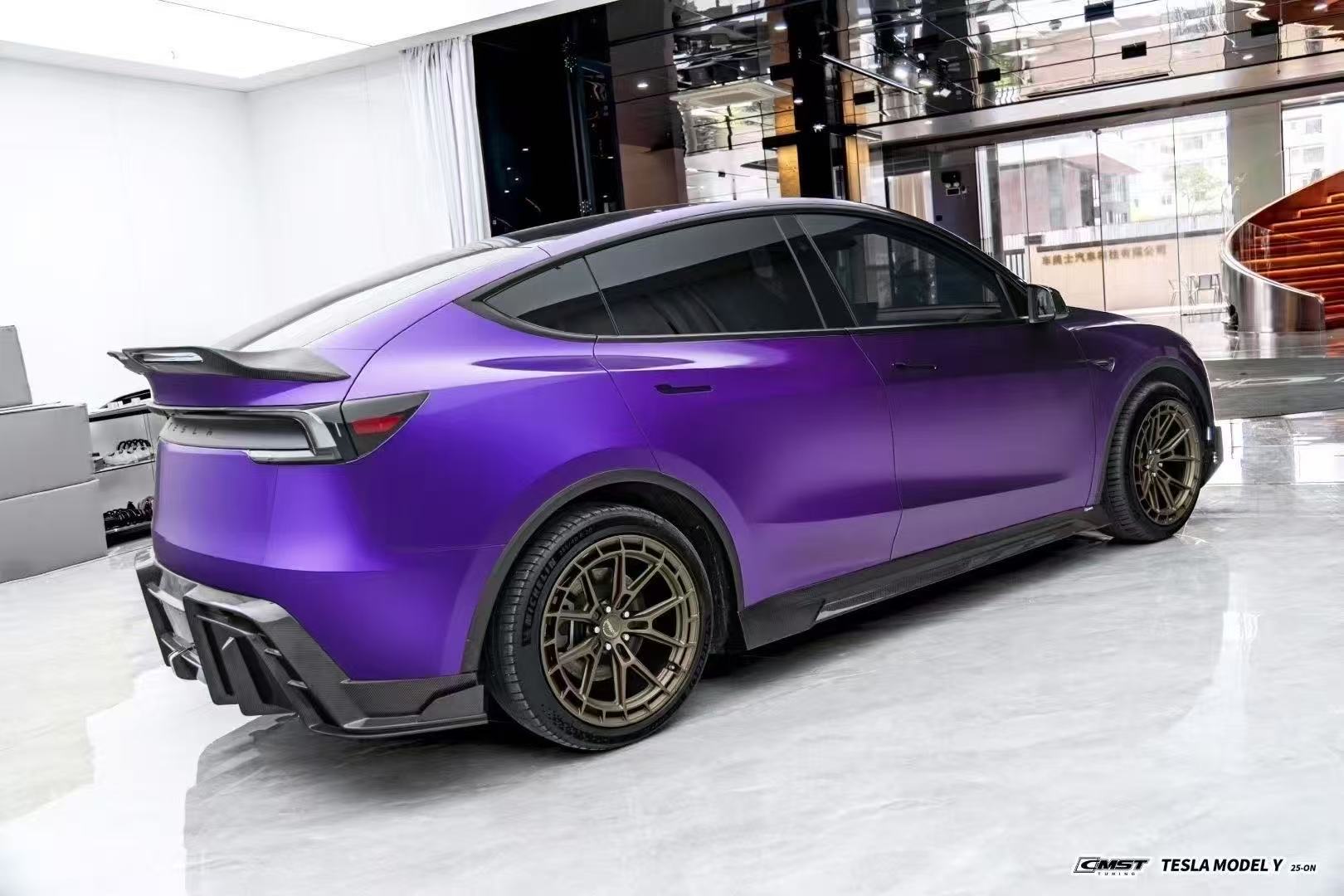 Tesla Model Y Juniper 2026-ON with Aftermarket Parts - V2 Side Skirts Carbon Fiber / FRP from CMST Tuning