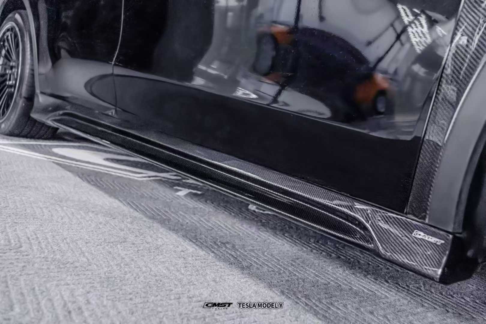 Tesla Model Y Performance AWD Long Range RWD Standard 2020-ON with Aftermarket Parts - V2 Style Side Skirts Carbon Fiber / FRP from CMST Tuning