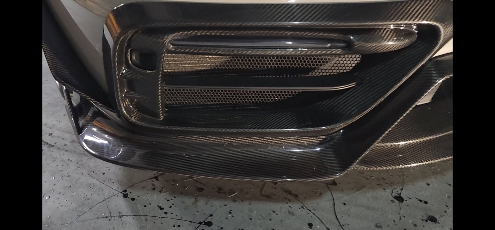 Porsche 992 992.1 Carerra Base/S/T/4/4S/Targa 4/Targa 4S/GTS (Sport Design Aerokit Package only) 2020 2021 2022 2023 2024 with Aftermarket Parts - Upper Valences Carbon Fiber/FRP from CMST Tuning