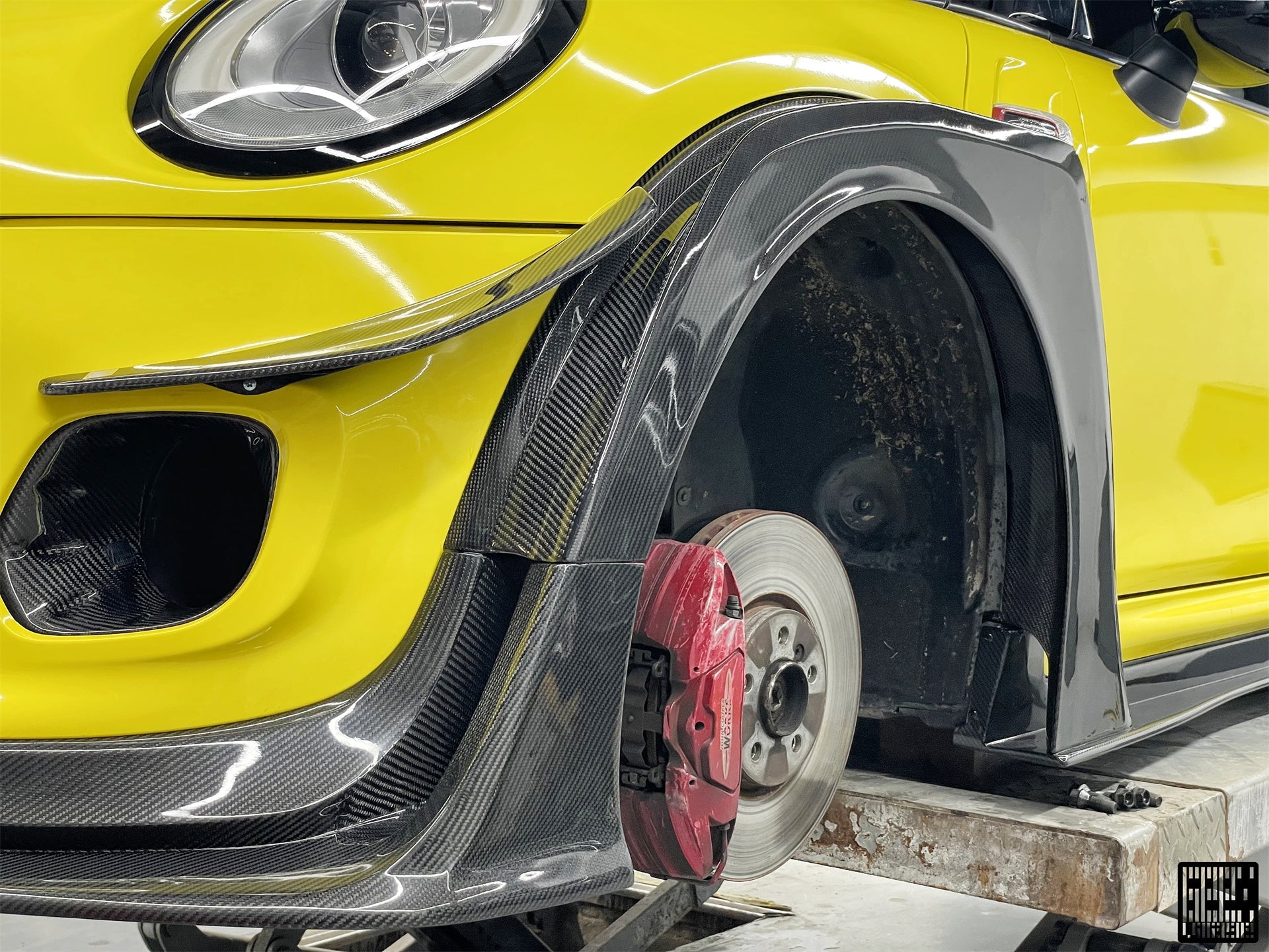 MINI Cooper JCW (John Cooper Works) S Base F56 LCI 2022-ON with Aftermarket Parts - Fog Light Bezel Carbon Fiber/FRP from Geex Village