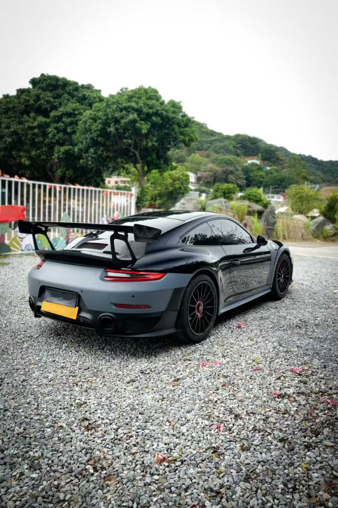 Porsche 911 991.1 Carrera Base/S/T 2012 2013 2014 2015 2016 & 991.2 Carrera Base/S/T 2017 2018 2019 with Aftermarket Parts – GT2RS Conversion Style Side Skirts PP Polypropylene