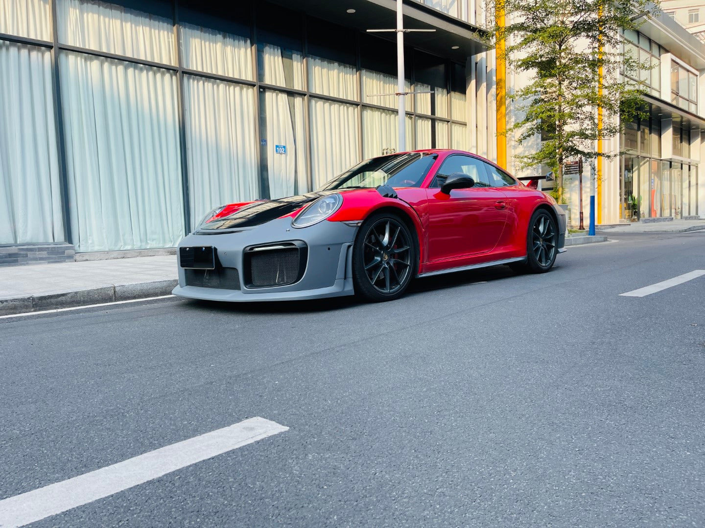Porsche 911 991.1 Carrera Base/S/T 2012 2013 2014 2015 2016 & 991.2 Carrera Base/S/T 2017 2018 2019 with Aftermarket Parts – GT2RS Conversion Style Side Skirts PP Polypropylene