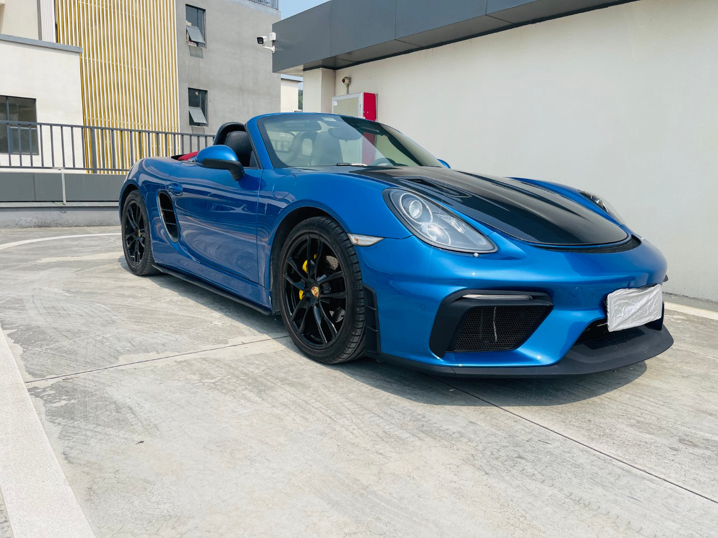 Porsche 981 Cayman & Boxster (all models, including Base / S / GTS / GT4 / Spyder) 2012 2013 2014 2015 2016 with Aftermarket Parts – GT4 Conversion Style Front Bumper & Trims (with & without GT4 Logo) PP Polypropylene / Dry Pre-preg Carbon Fiber from Dupont Tech