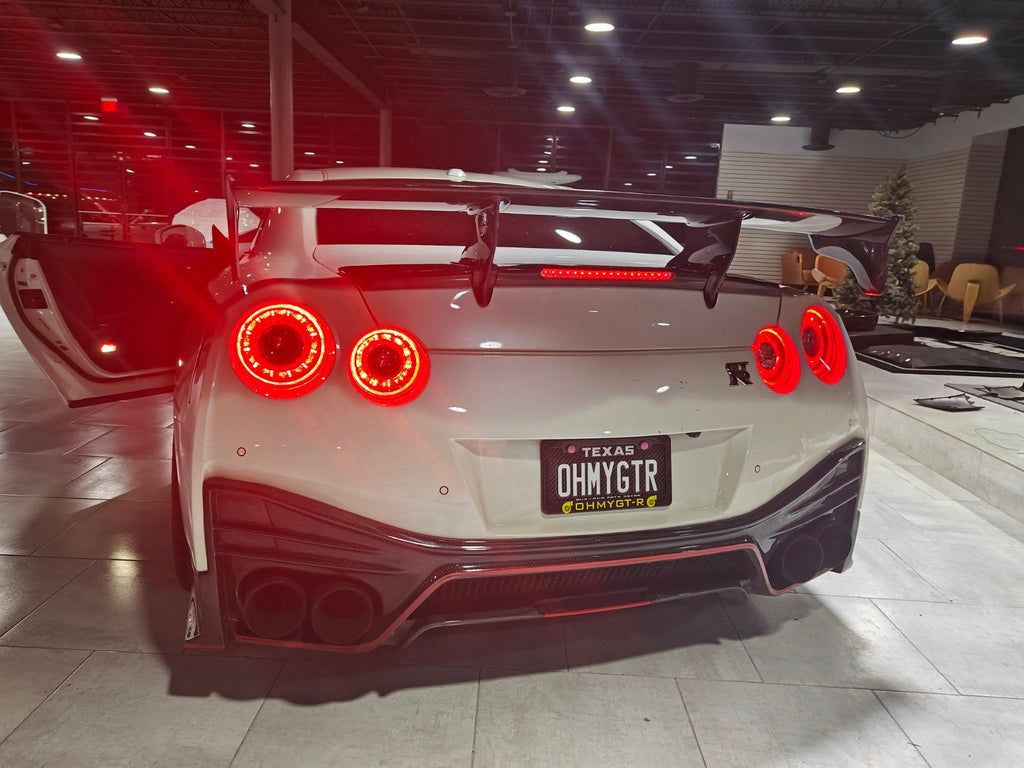 TS Style Carbon Fiber Rear Spoiler for Nissan GTR R35 – Carbon Showroom