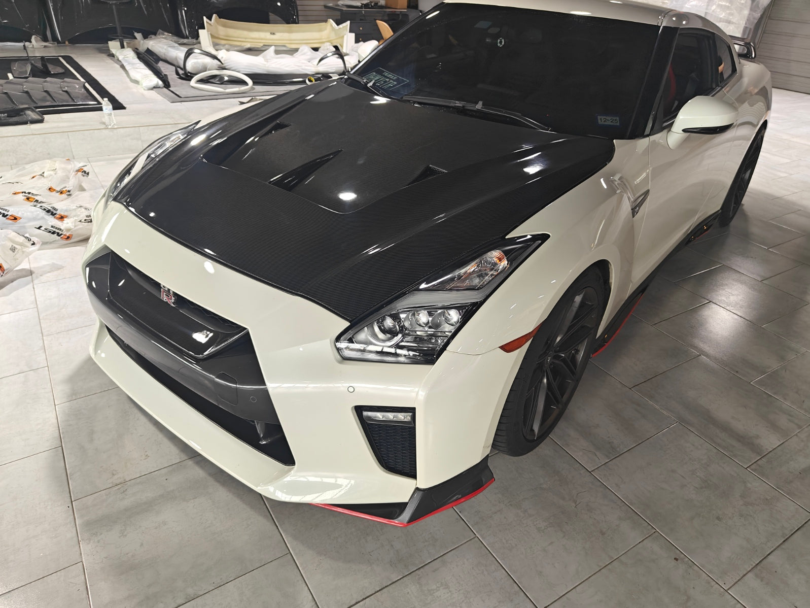 EPR Carbon Fiber Hood Bonnet EBA LBV2 Style for GTR R35 2017-2021 - Performance SpeedShop