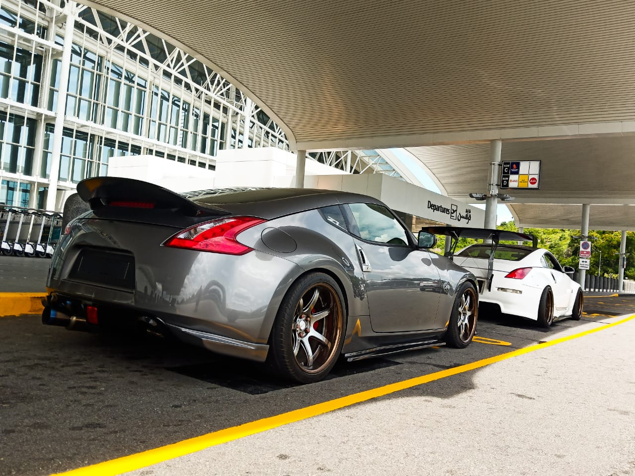 Nissan 370Z Sport Touring Base Fairlady Z Z34 Pre-Facelift 2009 2010 2011 & 370Z Sport Touring Base Fairlady Z Z34 Facelift 2012 2013 2014 2015 2016 2017 2018 2019 2020 with Aftermarket Parts - Rear Canards Carbon Fiber / FRP from EPR USA