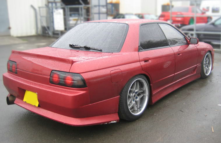 Nissan R32 Skyline 4 Door 1989 1990 1991 1992 1993 1994 with Aftermarket Parts - VX Style Side Skirts Carbon Fiber / FRP from EPR USA