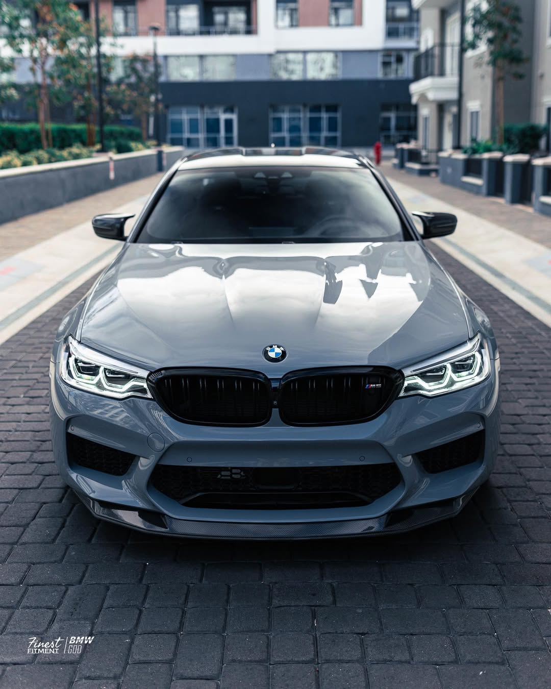 Future Design BMW M5 F90 2017-ON FRONT LIP SPLITTER Carbon Fiber