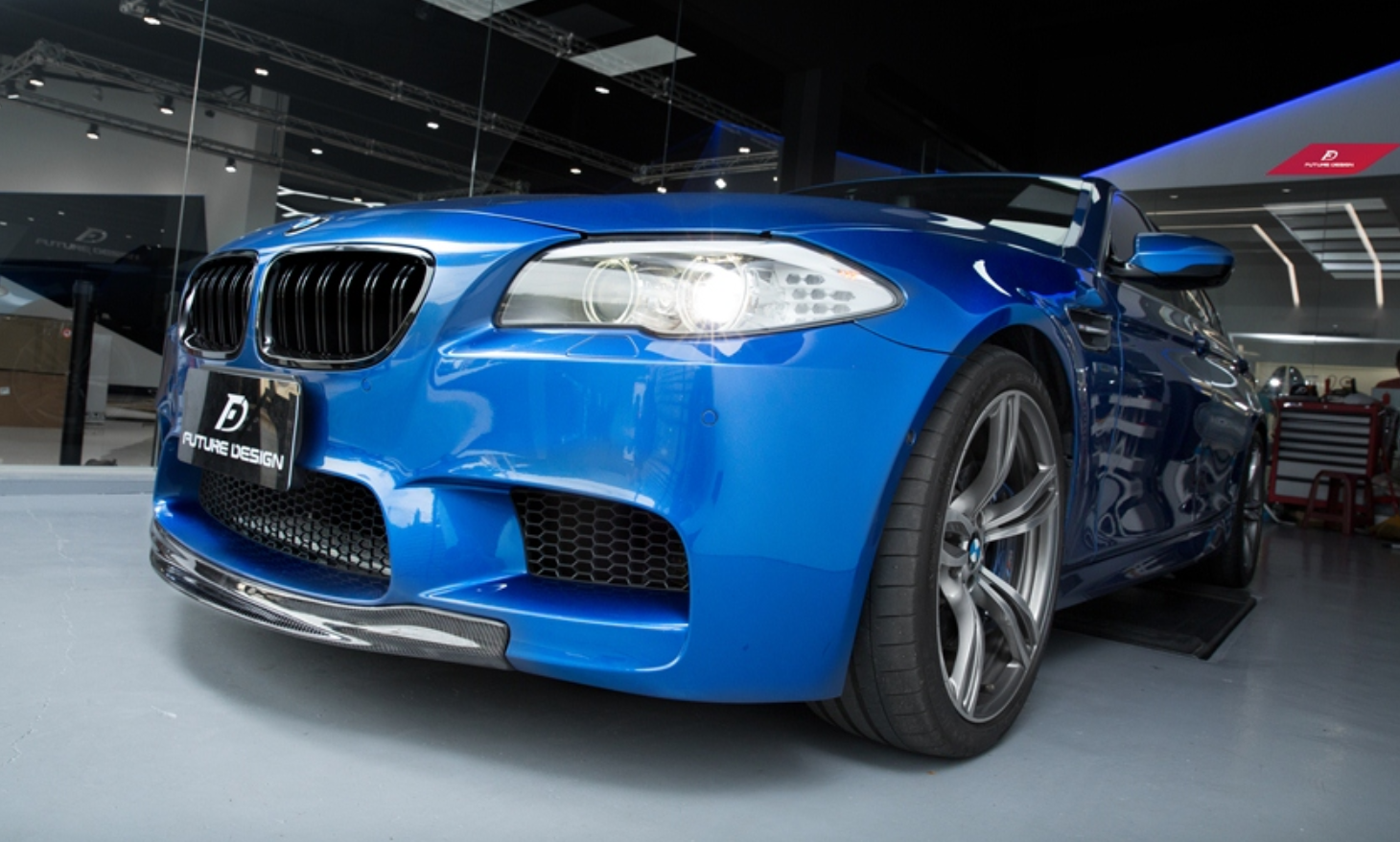 BMW M5 F10 2012 2013 2014 2015 2016 with Aftermarket Parts - RKP Style Front Lip Carbon Fiber / FRP