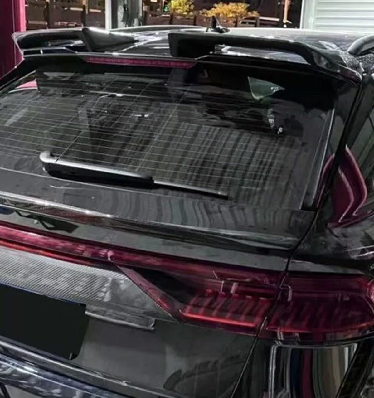 Audi RSQ8 2021-ON with Aftermarket Parts - Rear Roof Spoiler Carbon Fiber from Geex Village

