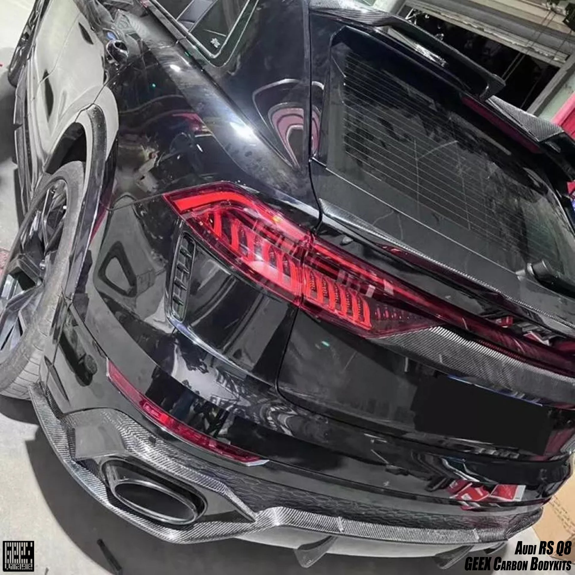 Audi RSQ8 2021-ON with Aftermarket Parts - Rear Roof Spoiler Carbon Fiber from Geex Village
