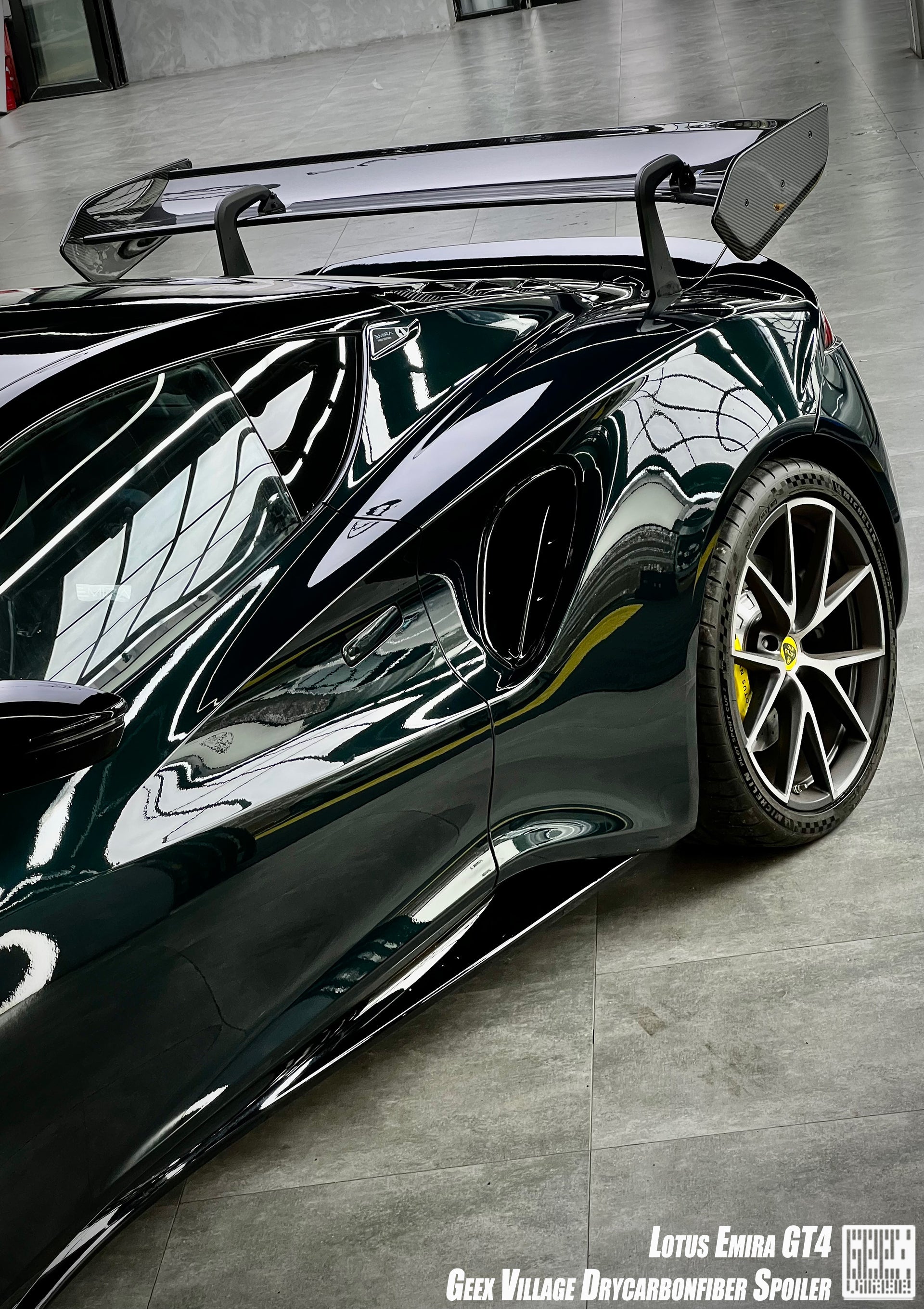 Lotus Emira 3.6 V6 2.0 Four-cylinder 2022-ON with Aftermarket Parts - GT4 Style Side Skirts Carbon Fiber from Geex Village