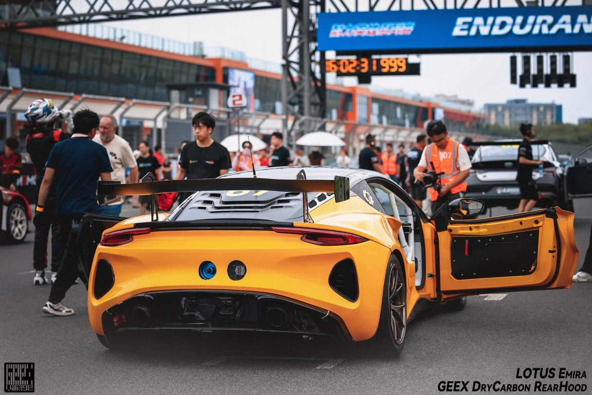 Lotus Emira 3.6 V6 2.0 Four-cylinder 2022-ON with Aftermarket Parts - Track Version Style Rear Window Delete Louvers Hood Dry Pre-preg Carbon Fiber from Geex Village