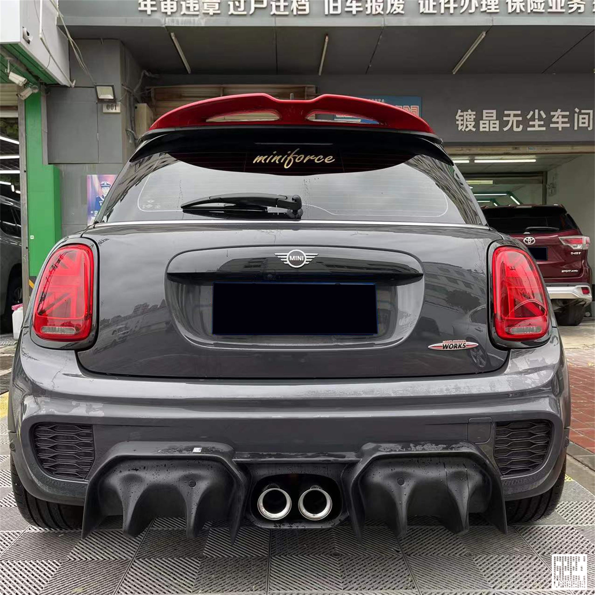 MINI Cooper JCW (John Cooper Works) S Base F56 LCI 2022-ON with Aftermarket Parts - Rear Diffuser Carbon Fiber/FRP from Geex Village