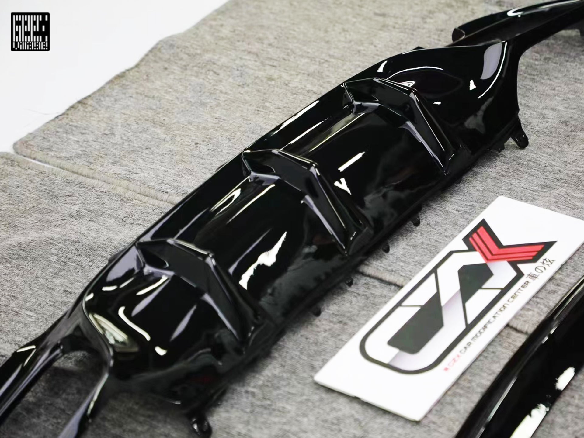 Mercedes Benz C-Class C63S C63 AMG C43 C450 C300 W205 
(C300 requires sport package bumper) 2015 2016 2017 2018 with Aftermarket Parts - Rear Diffuser Carbon Fiber from Geex Village