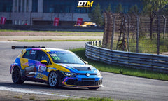 Volkswagen Golf GTI & R-Line MK8 MK8.5 2022-ON with Aftermarket Parts - Front Fender Flares and Front Splitters Set Carbon Fiber from Geex Village
