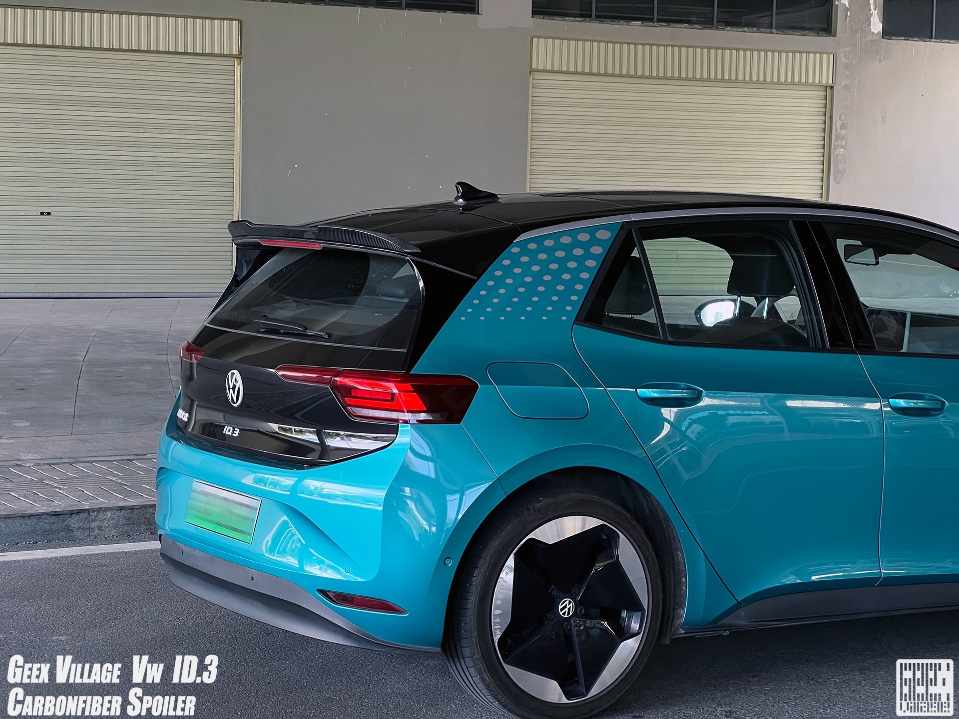 Volkswagen ID.3 Pro Performance / S E11E12 2018-ON with Aftermarket Parts - V2 Rear Roof Spoiler Carbon Fiber from Geex Village
