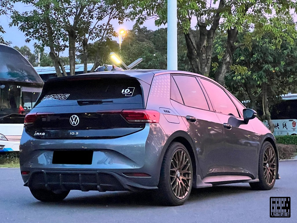 Volkswagen ID.3 Pro Performance / S E11E12 2020 2021 2022 with Aftermarket Parts - Side Skirts Extensions Carbon Fiber / FRP from Geex Village