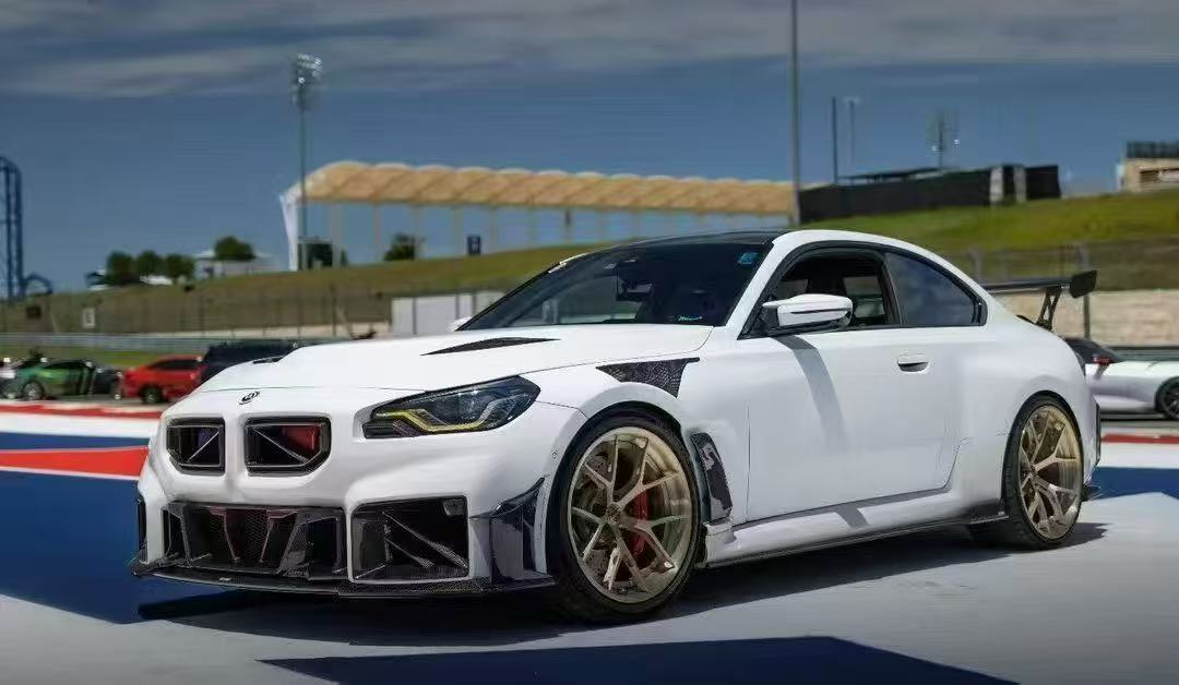 BMW M2 / M2C G87 2023-ON with Aftermarket Parts - Front Lip Pre-preg Carbon Fiber from Karbel Carbon