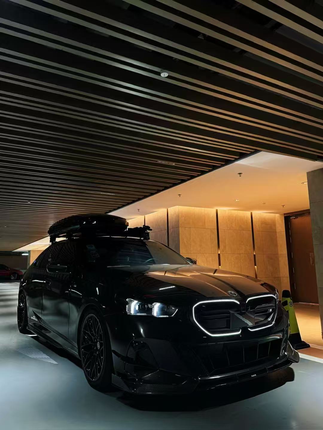 BMW i5 xDrive40 / i5 eDrive40 (with M-package bumper, does not fit base mode) / i5 M60 G60 G61 2024 & 5 Series 540i xDrive / 530i xDrive / 530i (with M-package bumper, does not fit base model) / 550e xDrive G60 G61 2024 with Aftermarket Parts - V2 Front Lip Pre-preg Carbon Fiber from Karbel Carbon