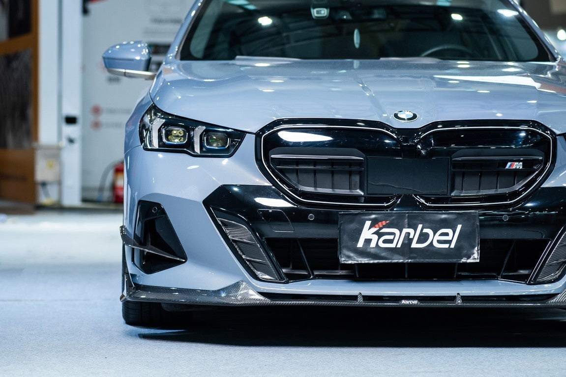 BMW i5 xDrive40 / i5 eDrive40 (with M-package bumper, does not fit base mode) / i5 M60 G60 G61 2024-ON & 5 Series 540i xDrive / 530i xDrive / 530i (with M-package bumper, does not fit base model) / 550e xDrive G60 G61 2024-ON with Aftermarket Parts - V1 Style Pre-preg Carbon Fiber Front Lip from Karbel Carbon
