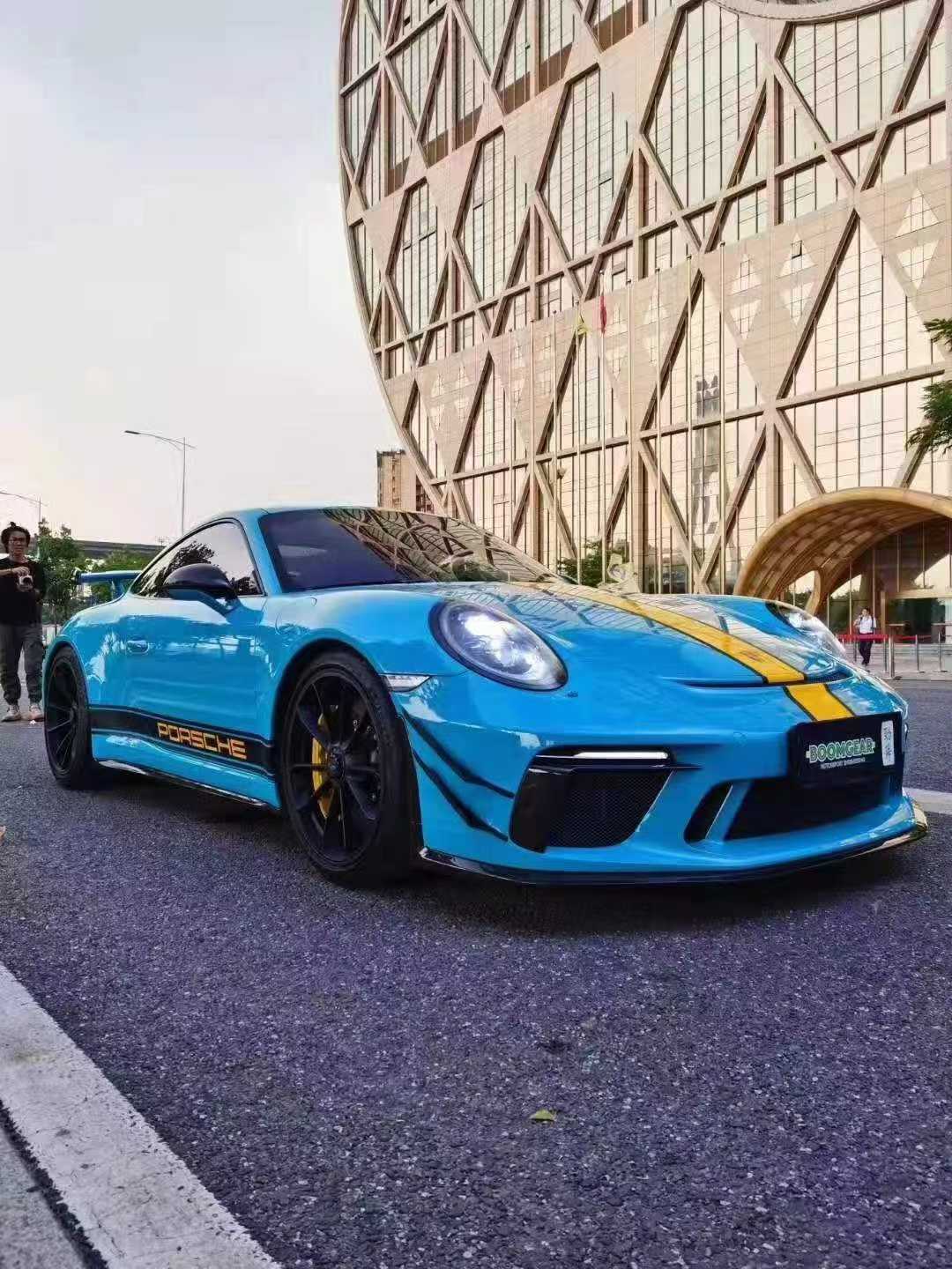 Porsche 911 991.2 GT3 2018 2019 with Aftermarket Parts - Side Skirts Pre-preg Carbon Fiber from Karbel Carbon