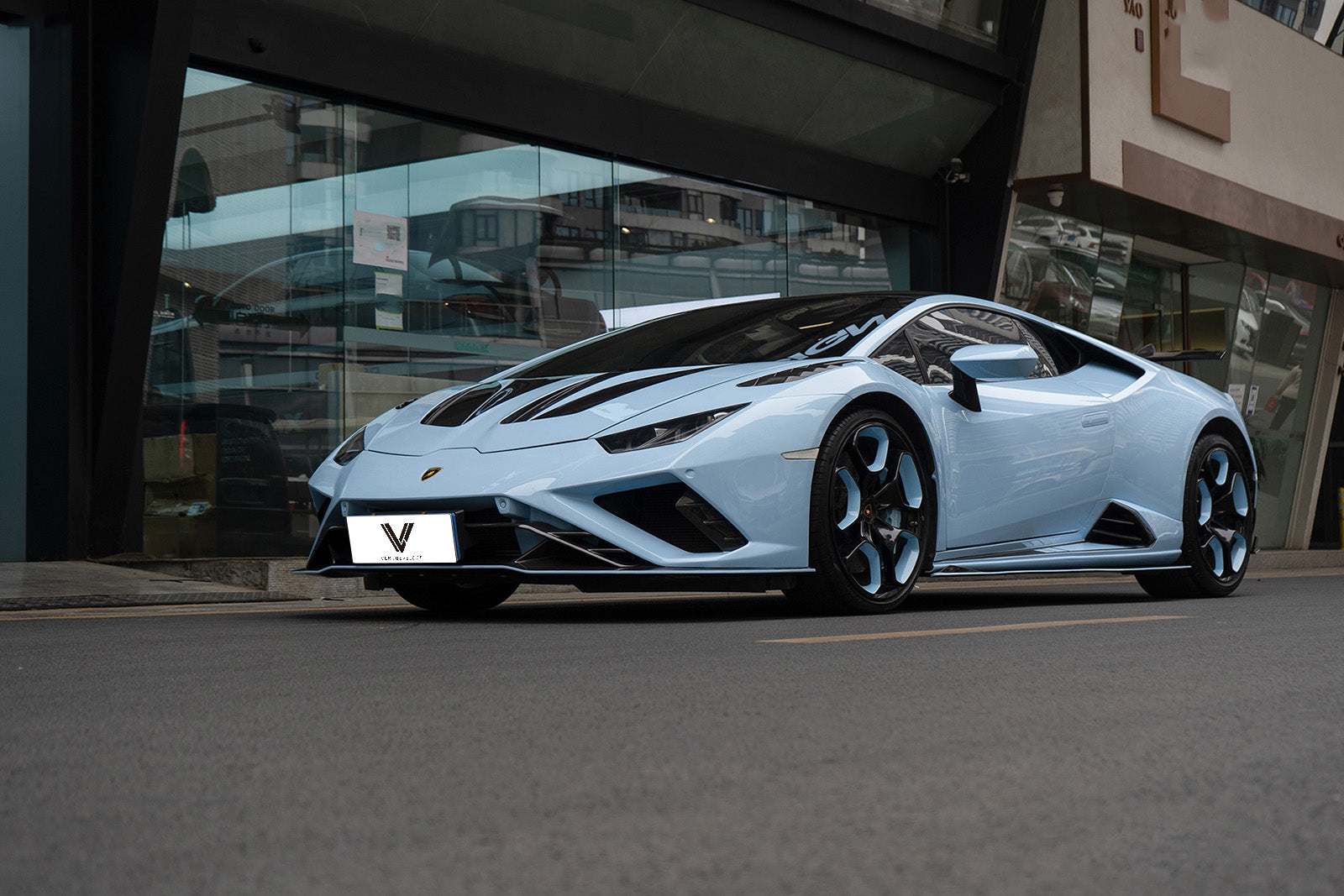 Lamborghini Huracan EVO RWD 2020 2021 2022 2023 2024 with Aftermarket Parts - Front Lip Dry Pre-preg Carbon Fiber from Ventus Veloce