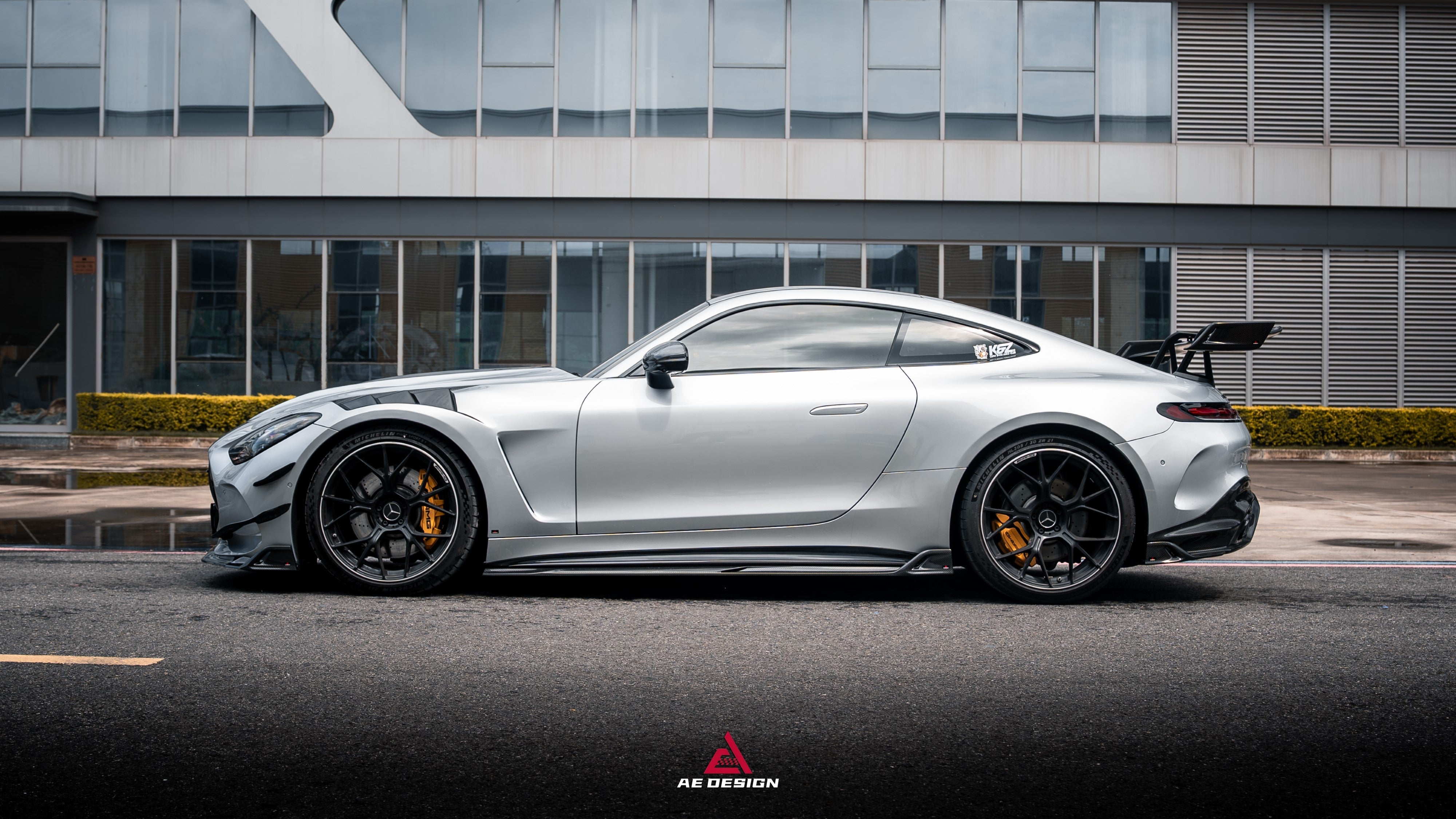 Mercedes Benz AMG GT63 SE Performance/Pro/Base GT55 GT43 C192 2025-ON with Aftermarket Parts - ART Front Fenders Dry Pre-preg Carbon Fiber from ArmorExtend