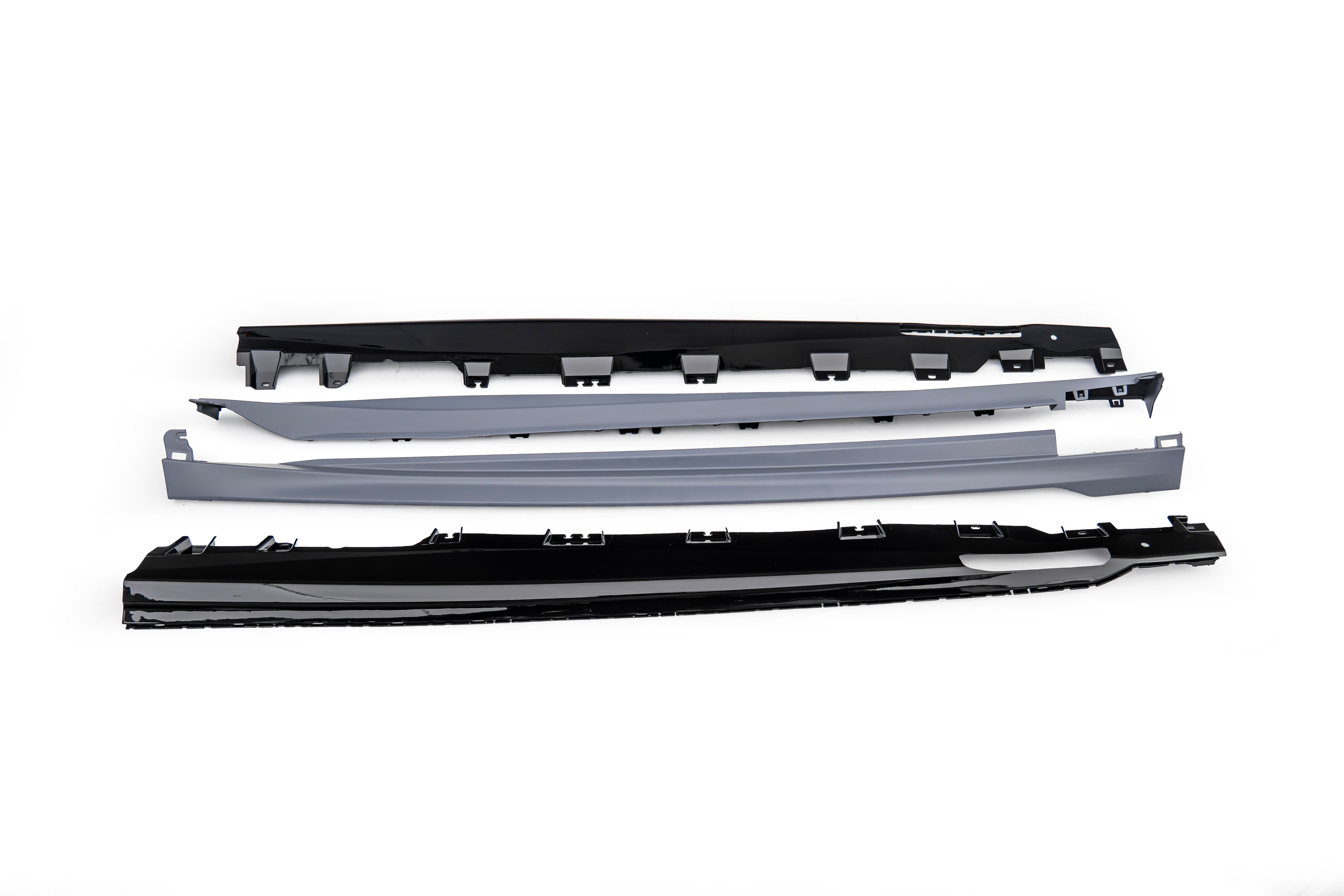 BMW X6 M60i xDrive40i G06 LCI 2024-ON with Aftermarket Parts - X6M Conversion Upgrade Style Side Skirts PP Polypropylene from DuPont Tech