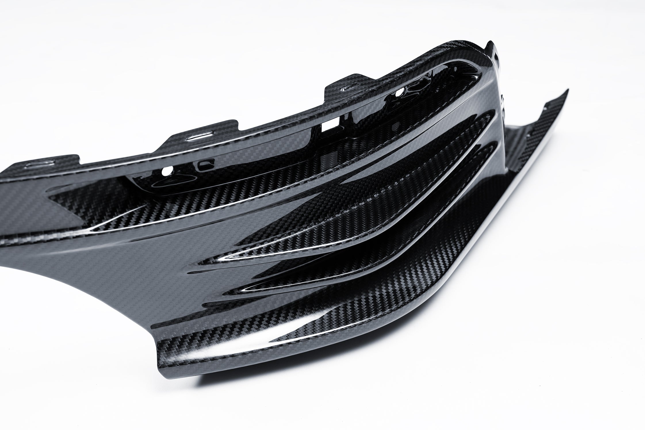 Porsche 911 992.2 Carerra Base/T/S/4S 2025-ON with Aftermarket Parts - Upper Rear Diffuser & Canards Dry Pre-preg Carbon Fiber from Ventus Veloce