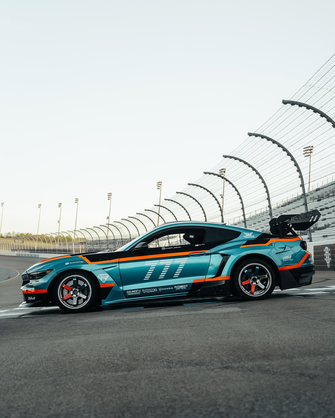 ord Mustang Ecoboost V6 GT S550.1 2015 2016 2017 & Mustang Ecoboost V6 GT March1 Bullitt S550.2 2018 2019 2020 2021 2022 2023 with Aftermarket Parts - " DAWN & DUSK " Widebody Fender Flares Wheel Arches & Side Skirts Carbon Fiber / FRP from Robot Craftsman