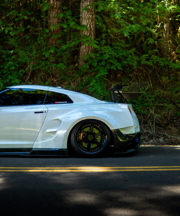 Nissan GTR Nismo T-Spec Black Edition Track Edition Premium Pure  CBA DBA EBA 2008 2009 2010 2011 2012 2013 2014 2015 2016 2017 2018 2019 2020 2021 2022 2023 2024 (designed to be compatible with ROBOT CRAFTSMAN front bumper) with Aftermarket Parts - "Godzilla" Widebody Wheel Arches & Side Skirts Carbon Fiber / FRP from Robot Craftsman