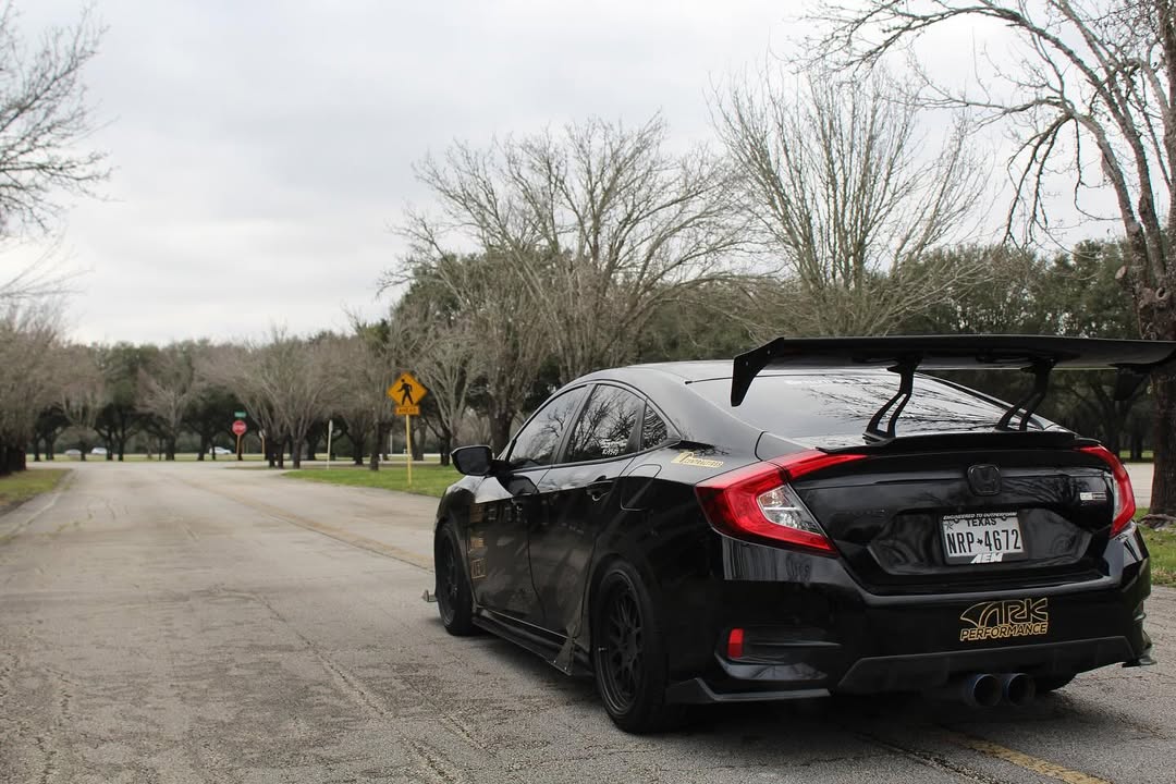 Honda Civic 10th Gen FC1 FC2 FC5 FC6 2016 2017 2018 2019 2020 2021 & Civic 10th Gen FC3 FC4 2017 2018 2019 2020 2021 with Aftermarket Parts - Rear Spoiler Wing Carbon Fiber / FRP from Robot Craftsman