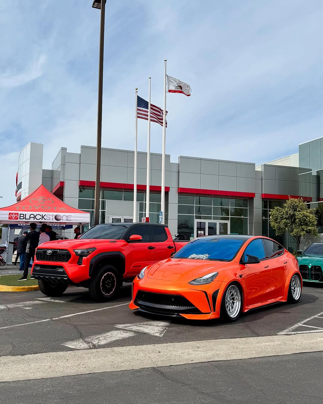 Tesla Model Y Performance AWD Long Range RWD Standard 2020 2021 2022 2023 2024 with Aftermarket Parts - "STARSHIP" Side Skirts PP from Robot Craftsman
