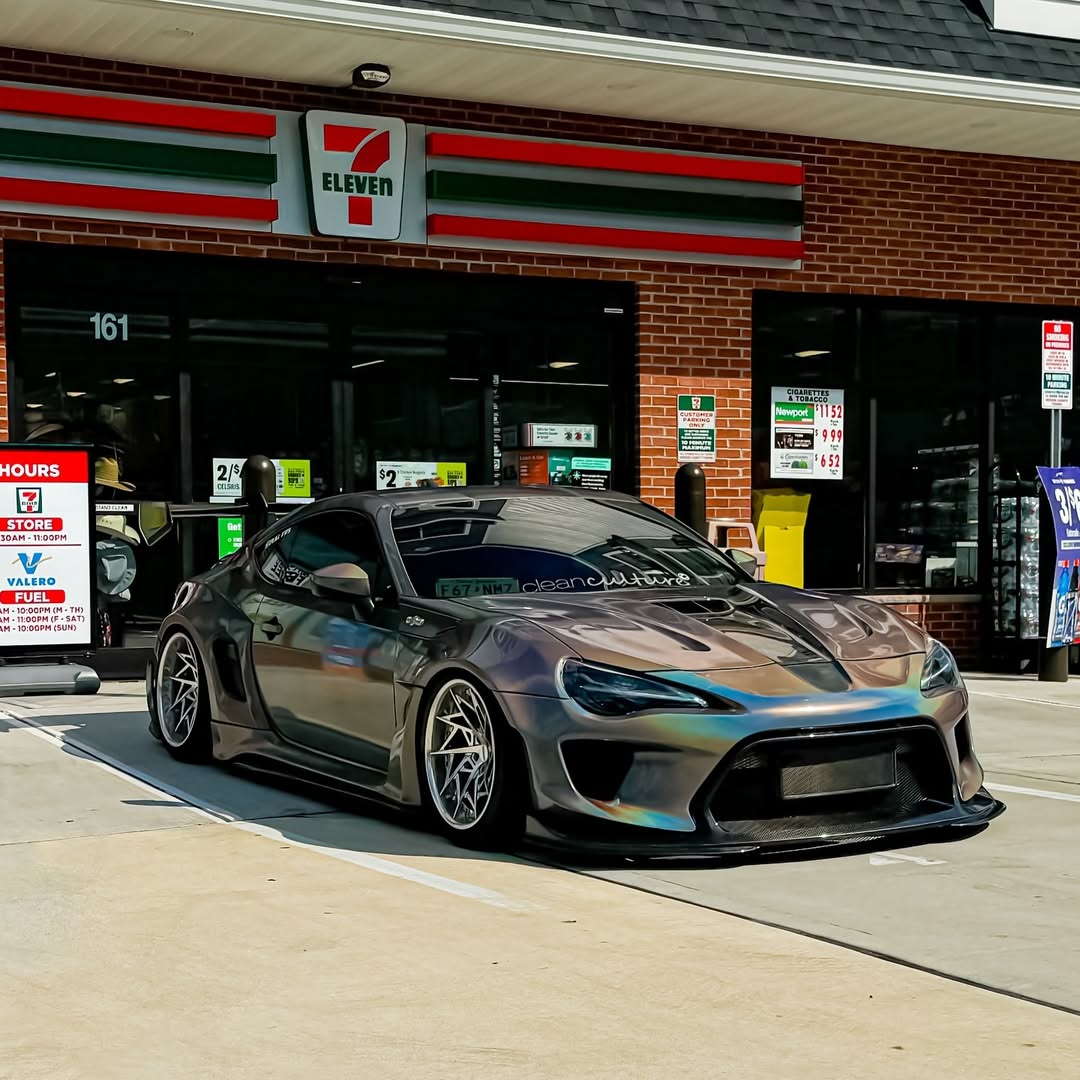 Toyota GT86 86 TRD GT SE Base ZN6 2017 2018 2019 2020 & Scion FR-S FRS ZN6 2013 2014 2015 2016 & BRZ TS Limited Premium ZN6 2013 2014 2015 2016 2017 2018 2019 2020 (compatible with ROBOT widebody kit) with Aftermarket Parts - Front Fenders Replacement & Rear Quarter Fender Flares & Side Skirts Carbon Fiber / FRP from Robot Craftsman