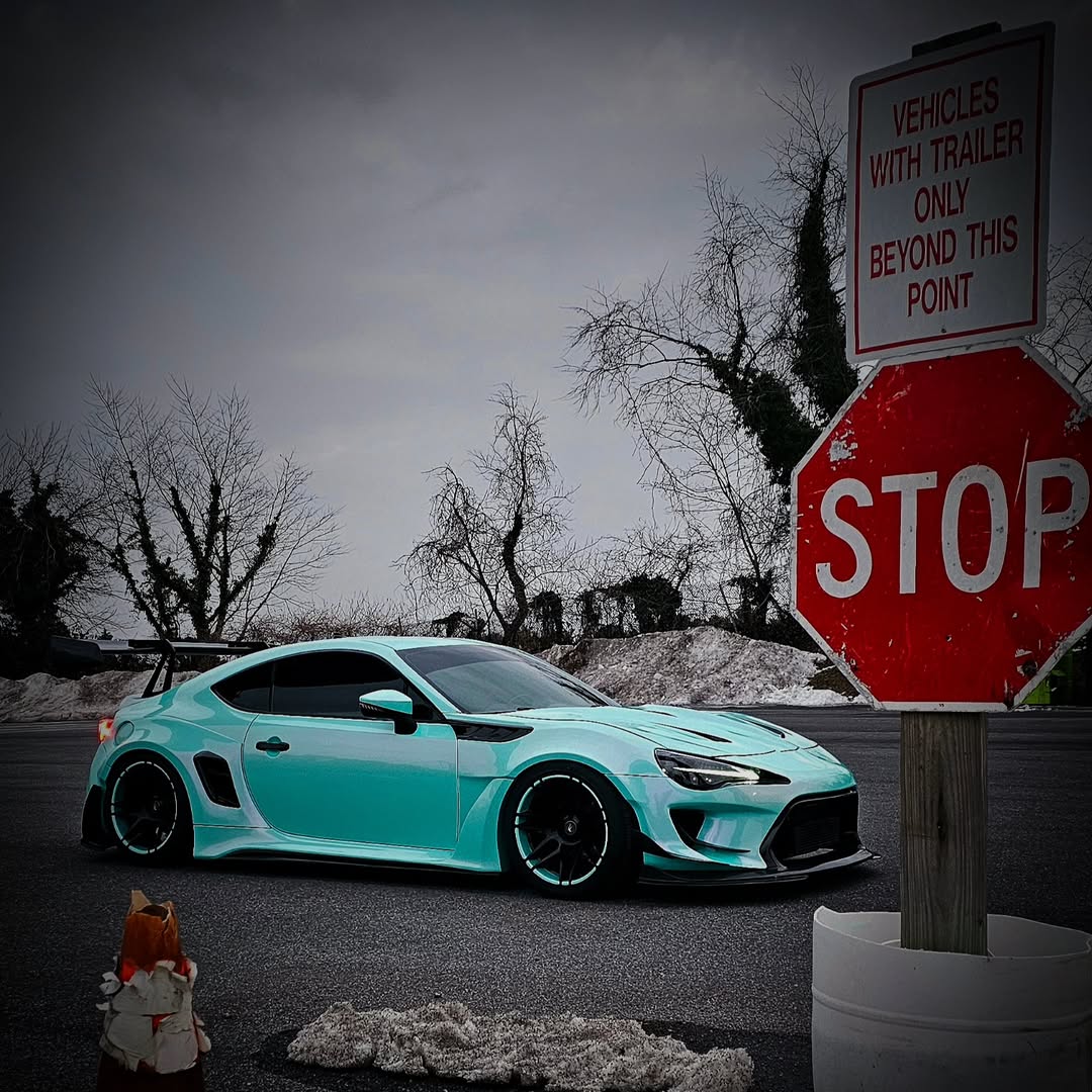 Toyota GT86 86 TRD GT SE Base ZN6 2017 2018 2019 2020 & Scion FR-S FRS ZN6 2013 2014 2015 2016 & BRZ TS Limited Premium ZN6 2013 2014 2015 2016 2017 2018 2019 2020 (compatible with ROBOT widebody kit) with Aftermarket Parts - Front Corner Canards (Pair) & Front Inner Vents Canards (Pair) Carbon Fiber / FRP from Robot Craftsman