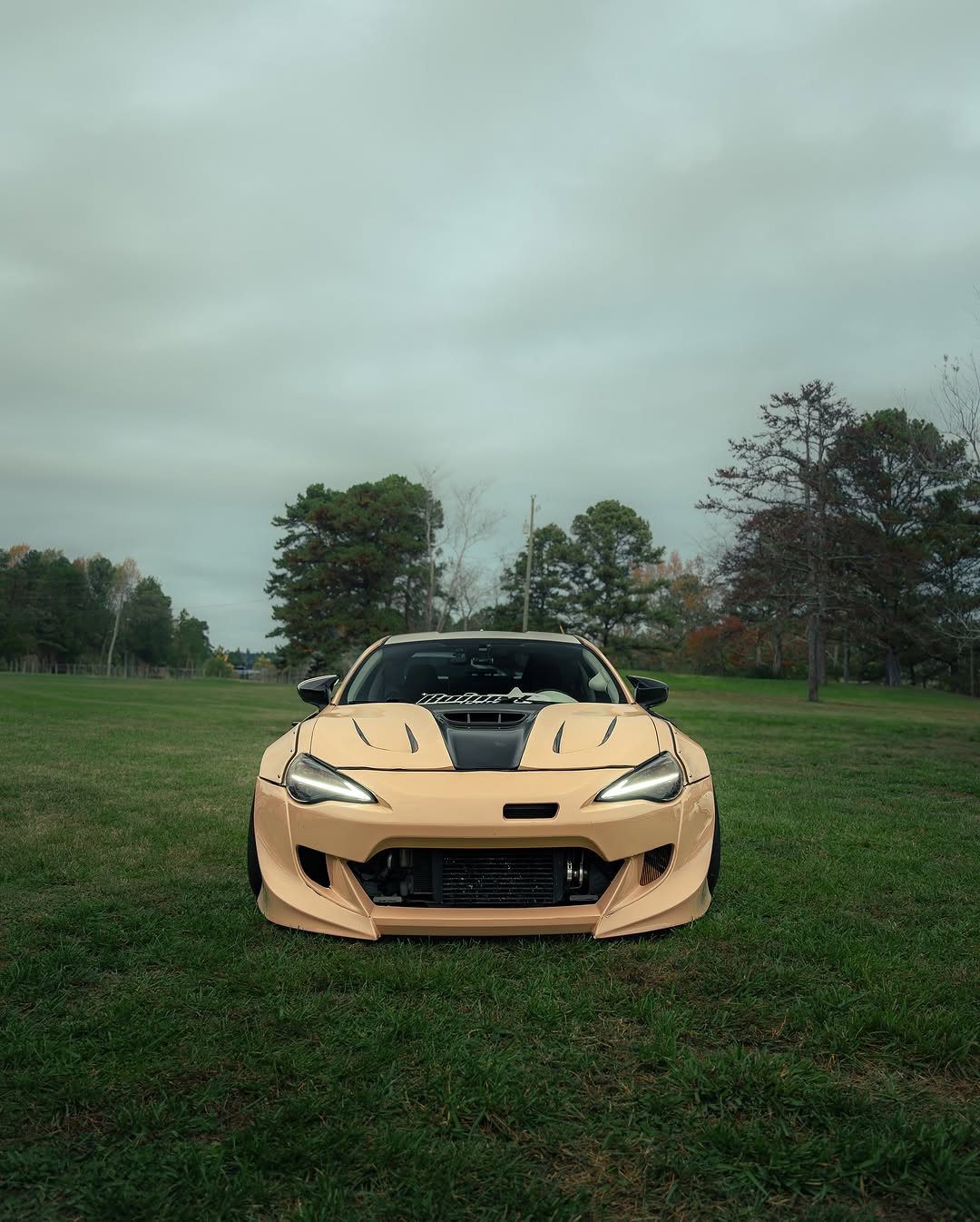 Toyota GT86 86 TRD GT SE Base ZN6 2017 2018 2019 2020 & Scion FR-S FRS ZN6 2013 2014 2015 2016 & BRZ TS Limited Premium ZN6 2013 2014 2015 2016 2017 2018 2019 2020 (compatible with ROBOT widebody kit) with Aftermarket Parts - Hood Bonnet Carbon Fiber / FRP from Robot Craftsman