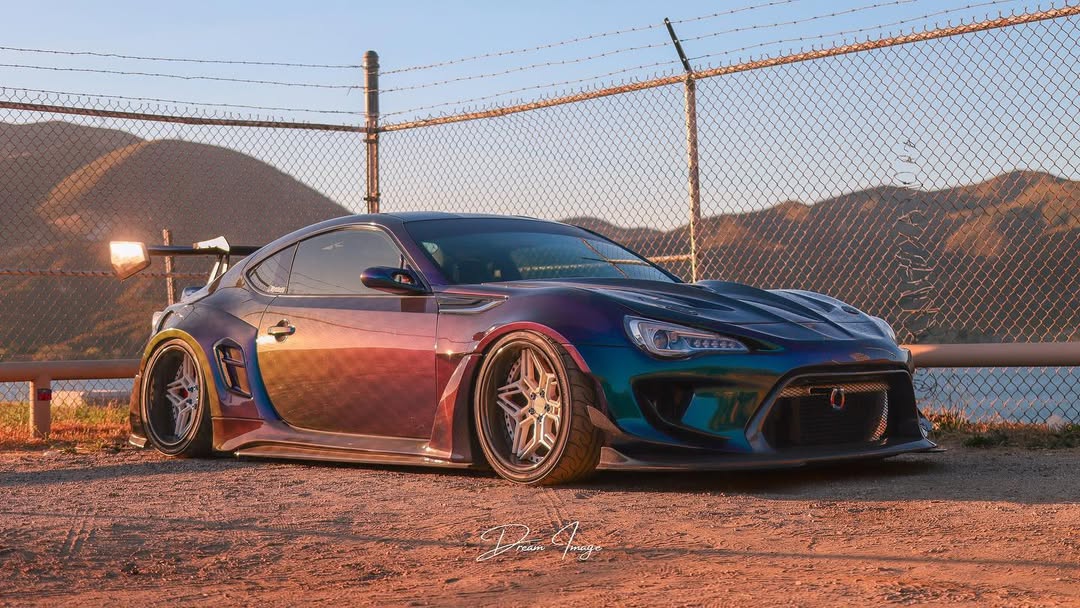 Toyota GT86 86 TRD GT SE Base ZN6 2017 2018 2019 2020 & Scion FR-S FRS ZN6 2013 2014 2015 2016 & BRZ TS Limited Premium ZN6 2013 2014 2015 2016 2017 2018 2019 2020 (compatible with ROBOT widebody kit) with Aftermarket Parts - Front Fenders Replacement & Rear Quarter Fender Flares & Side Skirts Carbon Fiber / FRP from Robot Craftsman