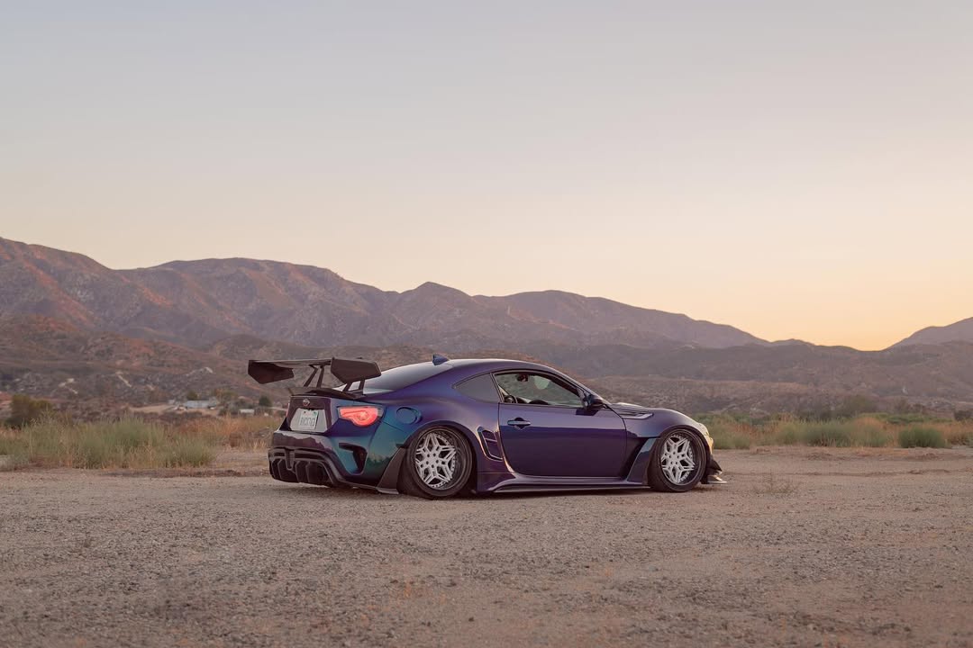 Toyota GT86 86 TRD GT SE Base ZN6 2017 2018 2019 2020 & Scion FR-S FRS ZN6 2013 2014 2015 2016 & BRZ TS Limited Premium ZN6 2013 2014 2015 2016 2017 2018 2019 2020 (compatible with ROBOT widebody kit) with Aftermarket Parts - Front Fenders Replacement & Rear Quarter Fender Flares & Side Skirts Carbon Fiber / FRP from Robot Craftsman