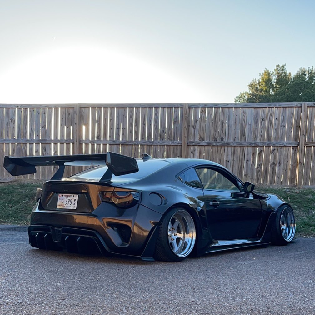 Toyota GT86 86 TRD GT SE Base ZN6 2017 2018 2019 2020 & Scion FR-S FRS ZN6 2013 2014 2015 2016 & BRZ TS Limited Premium ZN6 2013 2014 2015 2016 2017 2018 2019 2020 (compatible with ROBOT widebody kit) with Aftermarket Parts - Rear Bumper & Diffuser Carbon Fiber / FRP from Robot Craftsman