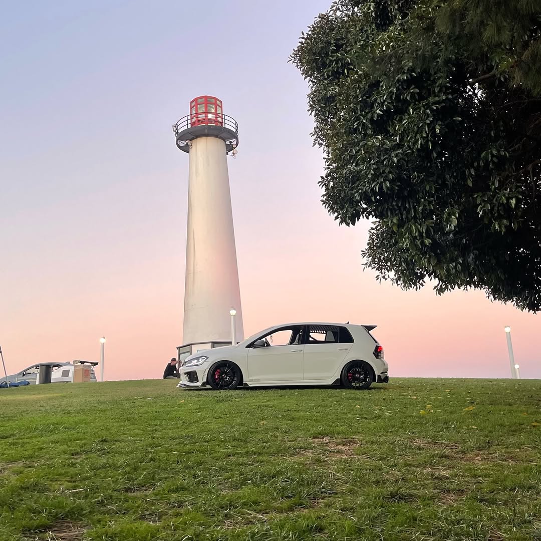 Volkswagen Golf R GTI Base MK7 MK7.5 2015 2016 2017 2018 2019 2020 2021 with Aftermarket Parts - Side Skirts & Side Skirts Extensions Carbon Fiber / FRP from Robot Craftsman